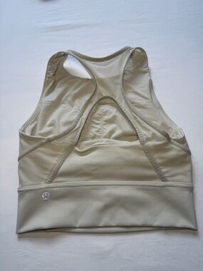 LULULEMON top